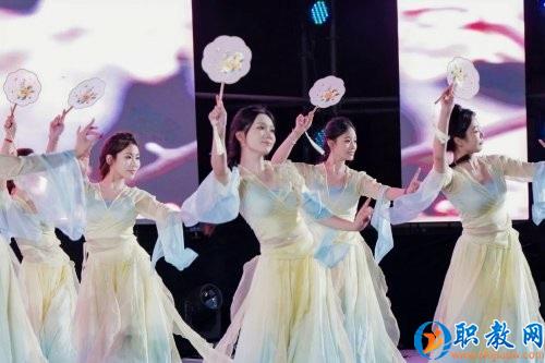 图片 2 图片 2