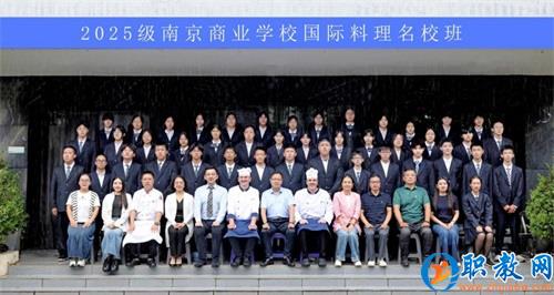 图片 10 图片 10