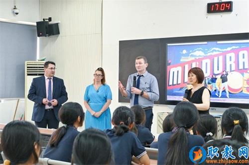 图片 11 图片 11